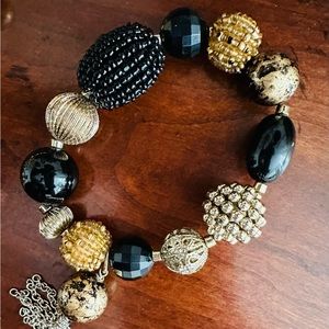 Stretchy beaded bracelet